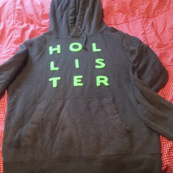 Hollister Hoodie - Picture 2 of 3